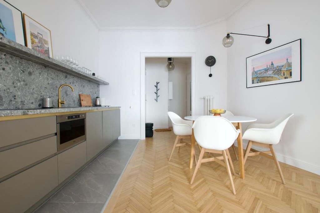 Apartment Premium By Hi - 2 Bedroom - View